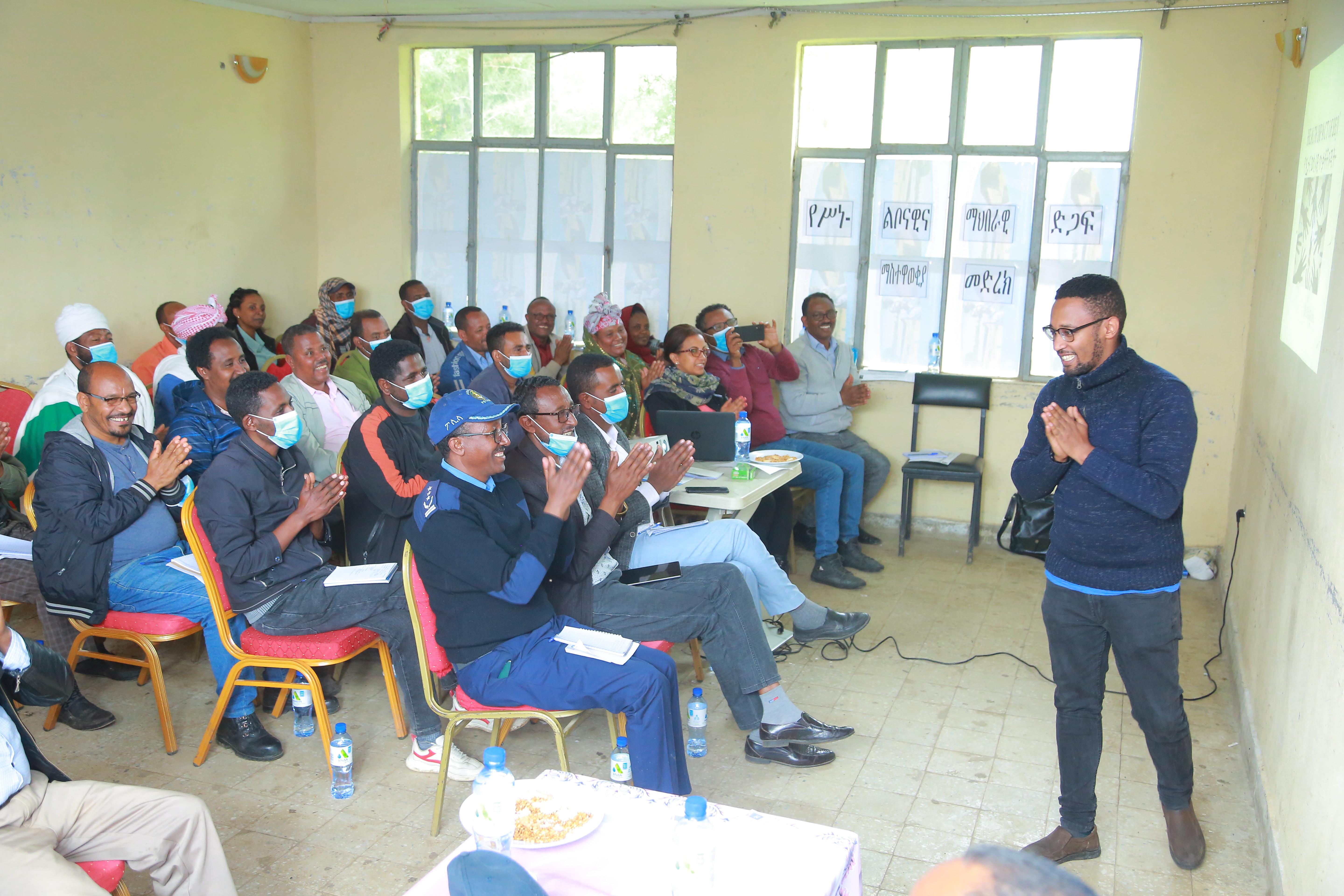 Dr. Elias Gebru beim ersten Workshop für psychosoziale Unterstützung