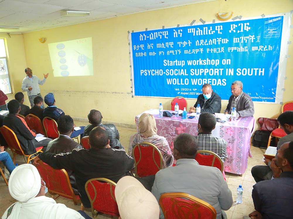 Psychosozialer WOrkshop in Äthiopien für vom Krieg betroffene Menschen