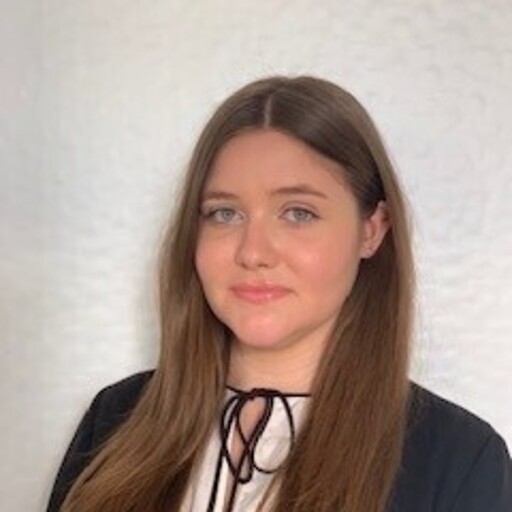 Valerie Flor von Menschen für Menschen